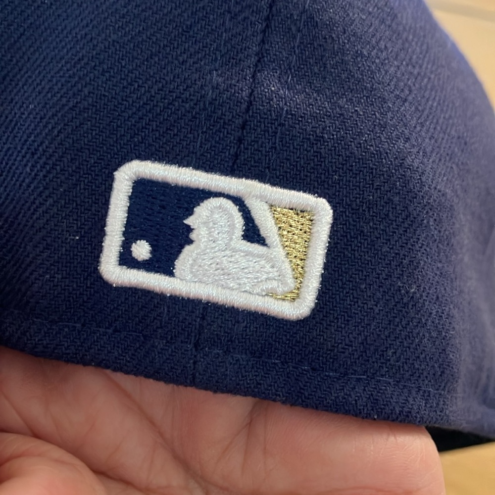 Milwaukee Brewers Fitted Hat 2018 World Series size 7 3/8 collectors item NWT - Picture 4 of 9
